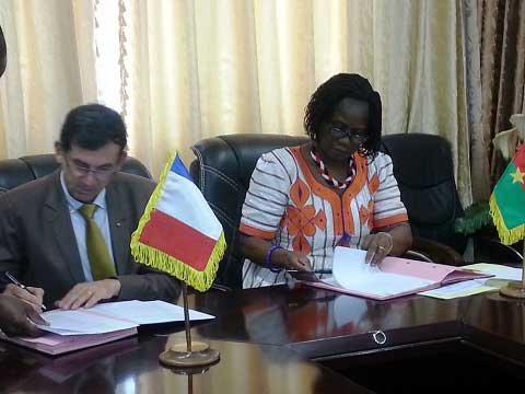 Coopération Burkina-France : Une convention de 657 millions pour la continuité du FERC
