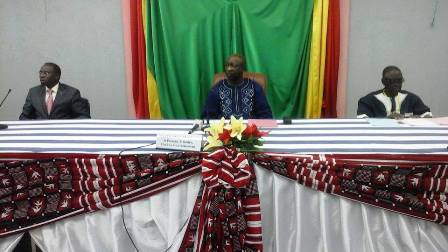 Rencontre gouvernement-syndicat : « Le gouvernement tiendra ses engagements »  promet  Thiéba