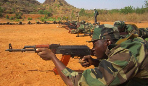 L’armée malienne repousse une attaque 