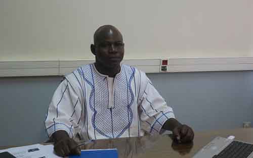 Campus numérique francophone de Ouagadougou : Francis Paré réfléchit sur la question de l’éducation des acteurs politiques au développement durable 