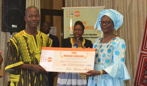 Lutte contre l’excision  au Burkina : Des journalistes récompensés par le Fonds des Nations-Unies pour la population