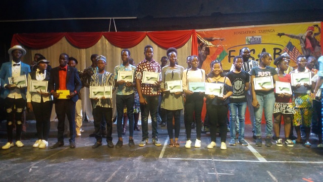 Festival interscolaire de l’anglais au Burkina (FISAB) : Une vingtaine d’élèves récompensés