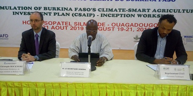 Banque mondiale - Burkina Faso :   Un plan d’investissement agricole climato-intelligent en cours d’élaboration 