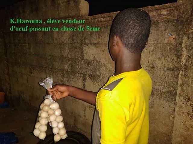 Ouagadougou : Ils vendent des œufs pour payer leurs frais de scolarité