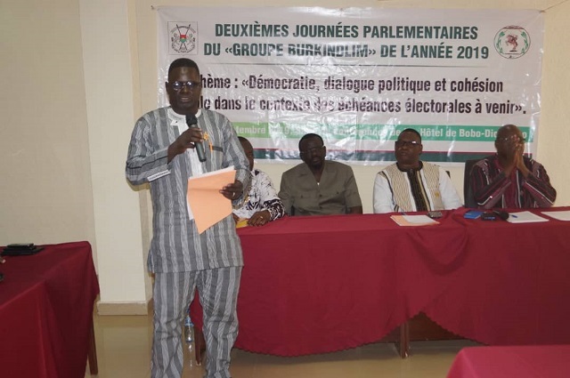 Groupe parlementaire Burkindlim : Les députés préconisent le dialogue politique pour des élections réussies en 2020