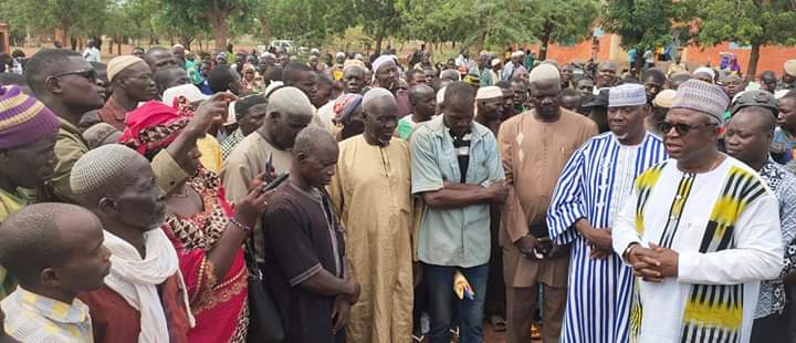Déplacés internes à Kongoussi : L’Association des municipalités du Burkina exprime sa solidarité