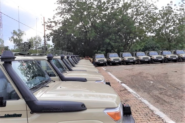 Lutte contre le terrorisme : La France remet  34 pick-up à l’armée burkinabè