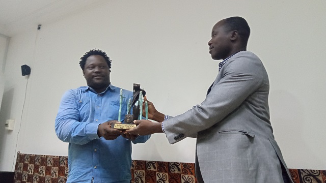 Concours de documentaire scientifique africain : Oumar Coulibaly s’adjuge le trophée « Mils d’or »2019 