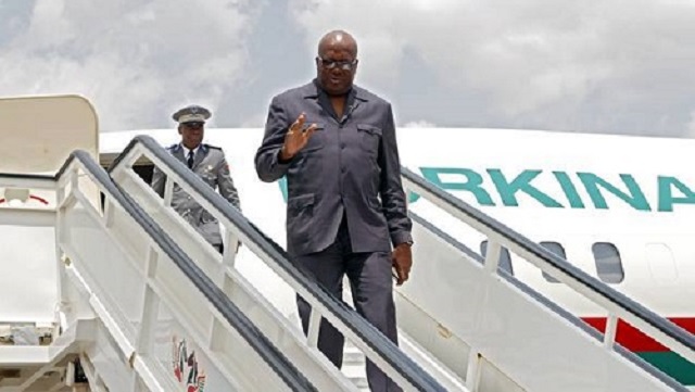 Burkina : « Les voyages à l’étranger du président Kaboré sont superfétatoires », dénonce le CDP