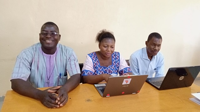 Engagement des jeunes dans des actions de développement : l’ONG Asmade et ses partenaires sensibilisent à Saaba
