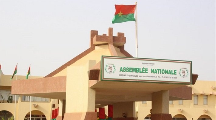 Coronavirus au Burkina : Le parlement suspend les plénières à l’hémicycle jusqu’au 1er avril 2020