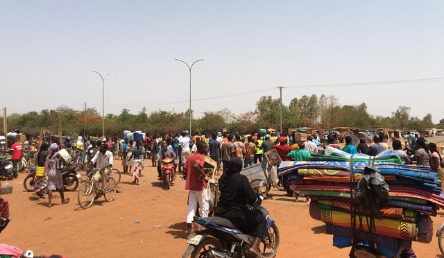 Ouagadougou : Les commerçants du marché de Dassasgho exigent la réouverture