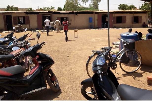 Respect des gestes barrières : A la mosquée du secteur 52 de Ouagadougou, on mise sur la sensibilisation  