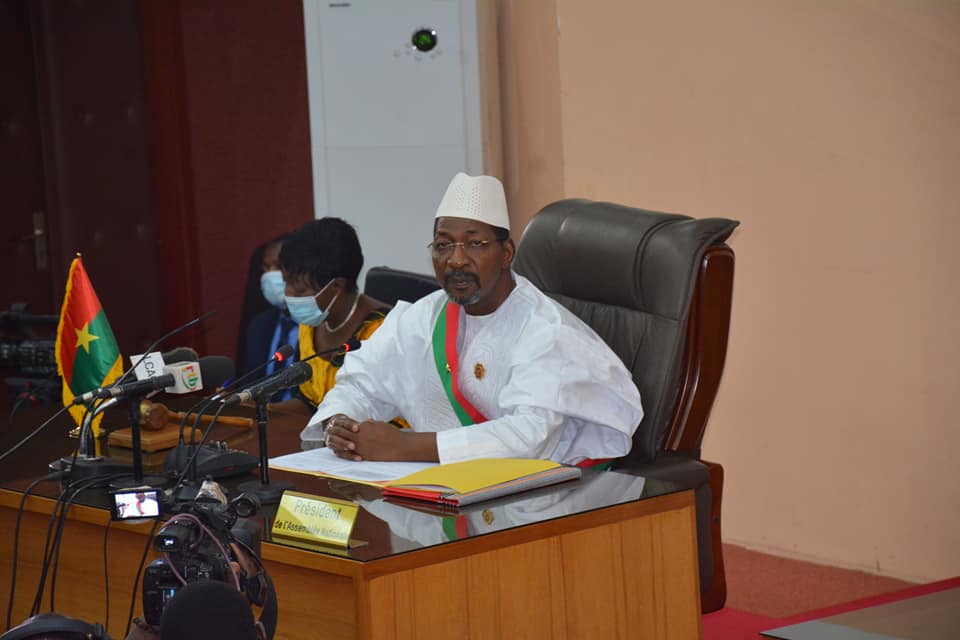 Fin de la 1ère session de l’Assemblée nationale : « Malgré la crise sécuritaire, notre pays a su faire preuve d’une résilience certaine », Alassane Bala Sakandé