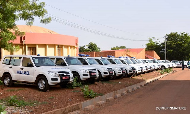 Santé : 185 ambulances pour les communes du Burkina Faso