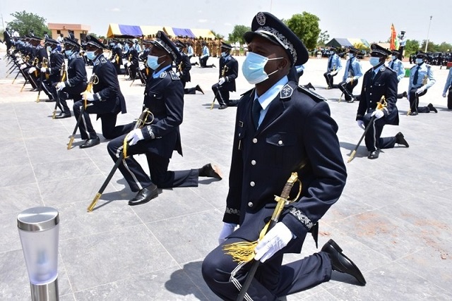 Sécurité : 232 nouveaux officiers et commissaires de police pour contrer les « menaces émergentes »