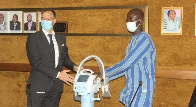Nestlé Burkina : Trois respirateurs pour sauver des vies