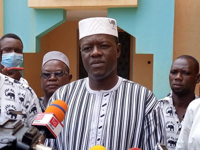 Présidentielle de 2020 au Burkina : L’opposition dénonce une « campagne ouverte » du candidat Roch Kaboré, en « violation de la loi » 