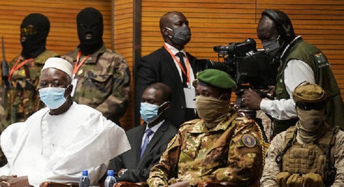 Mali : Quatre militaires dans le nouveau gouvernement de transition