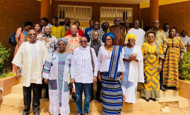 Savoirs endogènes et développement durable&nbsp;: Un ouvrage collectif pour célébrer le Dr Basga Émile Dialla