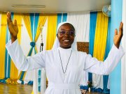 Burkina/ Religion : Soeur Joséphine Gnalo Gouba  et quinze autres sœurs s’engagent définitivement dans la vie religieuse 