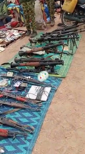 Burkina&nbsp;: Les forces combattantes neutralisent des assaillants et récupèrent un important arsénal de guerre à Gayéri  ‎