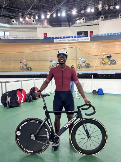 Cyclisme en salle : Des Etats-Unis, Abdoul Imaan Ouédraogo veut faire briller le Burkina Faso
