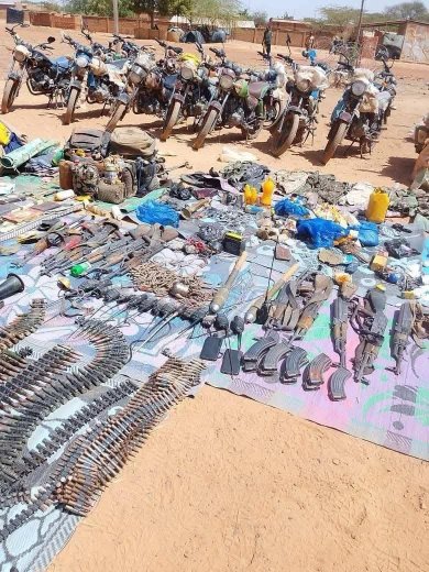 Burkina/ Lutte contre le terrorisme&nbsp;: Une centaine de terroristes tués et un important arsenal récupéré 