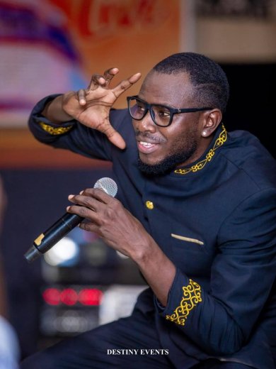 Burkina&nbsp;: Avec «&nbsp;Intronisation&nbsp;», Lubya Star fait de la musique un hymne au patriotisme et à la culture gourmantché 
