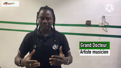 Burkina/ Culture : L’artiste musicien Grand Docteur défend bec et ongles la religion animiste 