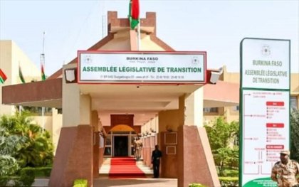 Burkina/ALT : Le gouvernement retire le projet de loi constitutionnelle portant révision de la constitution 