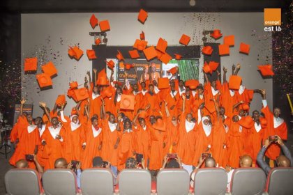 O’arrosage 2026 : Orange Burkina célèbre 100 jeunes diplômés et leur ouvre les portes d’un nouveau départ