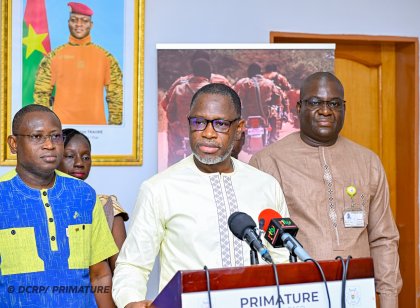 Burkina/ Contrats d’objectifs 2026 : Le ministre d’État chargé de l’Administration territoriale et de la Mobilité, Émile Zerbo obtient un taux de 60%