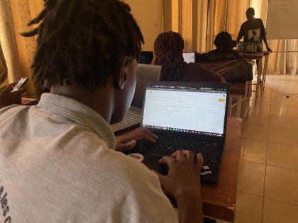 ISCOM&nbsp;: Les étudiants de Licence 1 INFO/COM initiés à la rédaction web et au référencement SEO