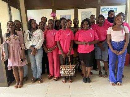 Cancer du sein : Faso Digit Girls sensibilise les étudiants de l’ISCOM