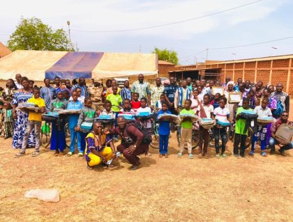 Nayala : Toma célèbre l’excellence scolaire avec les centres de développement pour enfants et jeunes