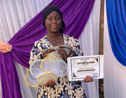 Entrepreneuriat et études&nbsp;: Quand la passion de la décoration devient un projet de vie pour Mariam Hema