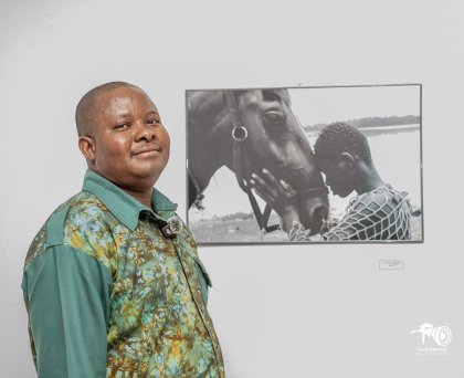 Art photographique&nbsp;: Harouna Marané explore le lien homme-cheval dans une exposition