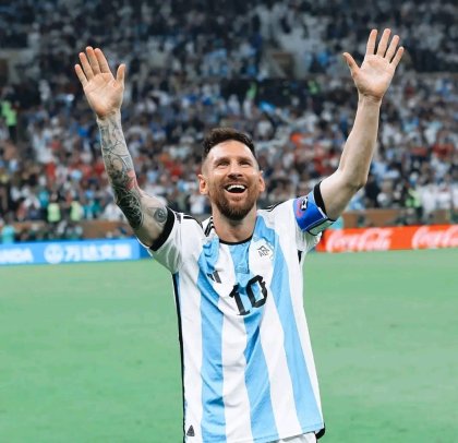 Football : Après 21 ans avec l’Albiceleste, Lionel Messi tourne la page de la sélection