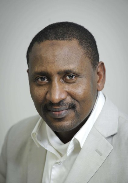 «&nbsp;L’Appel des 306&nbsp;»&nbsp;: Des journalistes africains dénoncent la surveillance de leur confrère Seidik Abba et interpellent la France