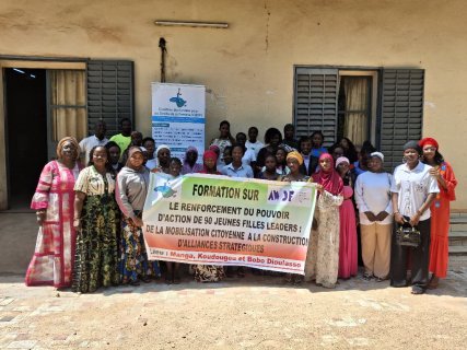 Bobo-Dioulasso : Des jeunes filles leaders outillées pour renforcer leur pouvoir d’action citoyenne et politique
