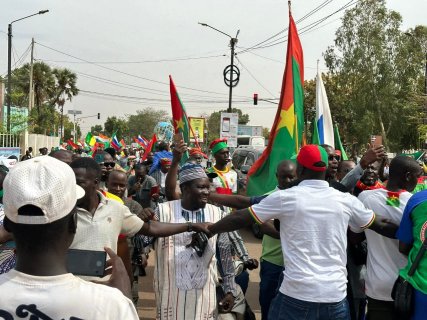 Confédération AES : La veille citoyenne du Burkina manifeste contre l’ingérence au Niger et dans la confédération