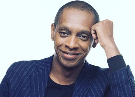 ‎Bénin&nbsp;: Claudy Siar nommé chargé de mission à la culture, aux médias et à la visibilité du pays