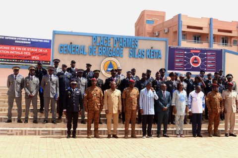 Protection civile&nbsp;: 30 nouveaux officiers sapeurs-pompiers prêts à apporter assistance