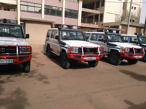 Lutte contre le banditisme et le terrorisme au Burkina&nbsp;: l’Union européenne fait don de quatre véhicules tout terrain