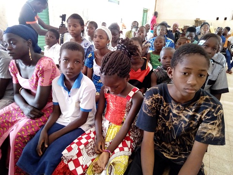 Jumelage Ouaga-Loudun : La délégation de Loudun était avec les enfants parrainés 