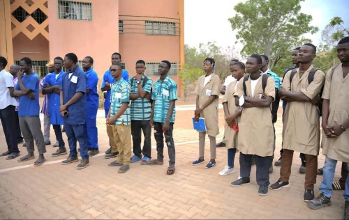 Burkina : Des Afrodescendants équipent le centre de formation de Ziniaré en ordinateurs 3 whatsapp image 2026 04 23 at 10.13 27 32de3