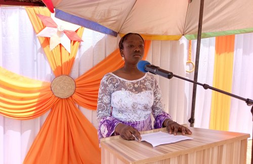 Burkina Faso : L'Association Managré-Nooma pour la protection des orphelins (AMPO) célèbre la sortie de 20 pensionnaires 4 4 5831 05a6e
