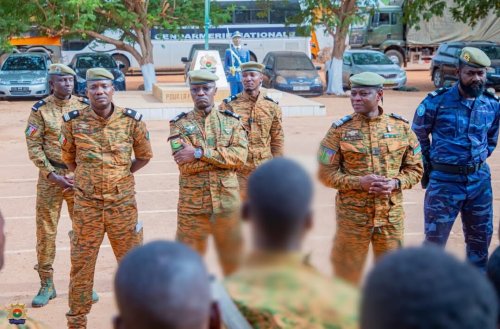 Burkina / Gendarmerie nationale : Le Chef d'État-Major au plus près de ses hommes, avant leur déploiement et à leur retour de mission 3 whatsapp image 2026 05 04 at 11.43 54 c41b0
