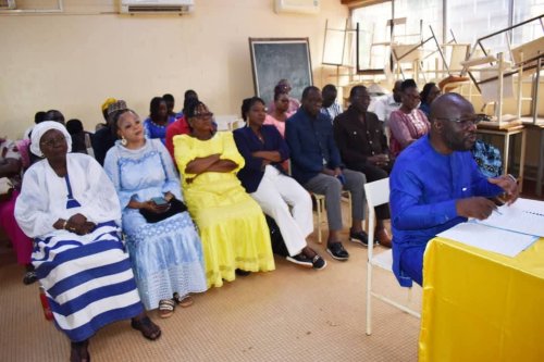 Université Thomas Sankara : Salifou Taïta décroche le Master 2 recherche en levant l'ancre sur le rôle des leaders coutumiers pendant la transition de 2014 à 2015 4 634f5c5e 6c01 4ee4 ba24 e5adb728b5e3 88f71